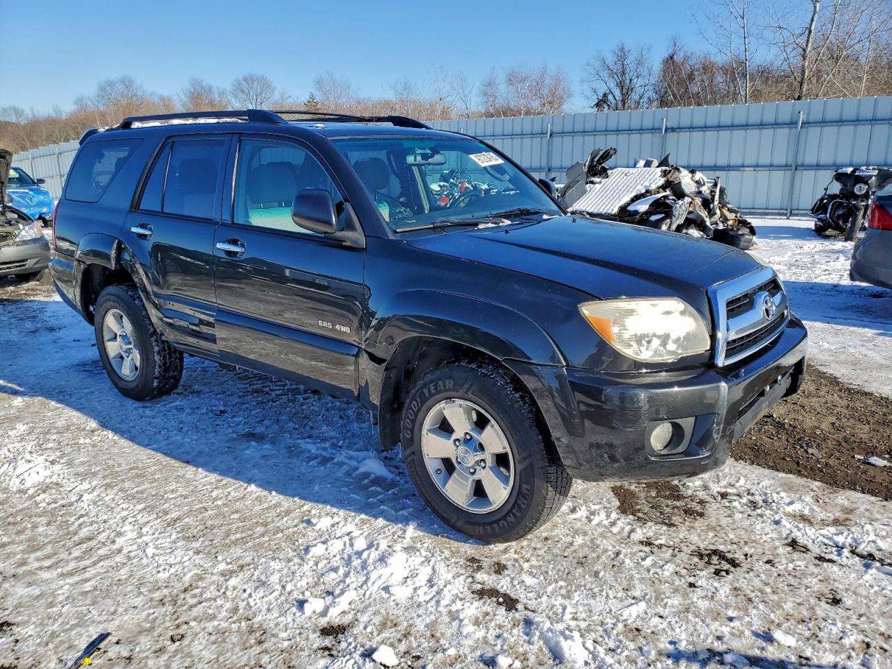 Toyota 4Runner Sr5 Image 9