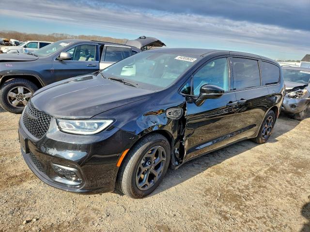  Salvage Chrysler Pacifica