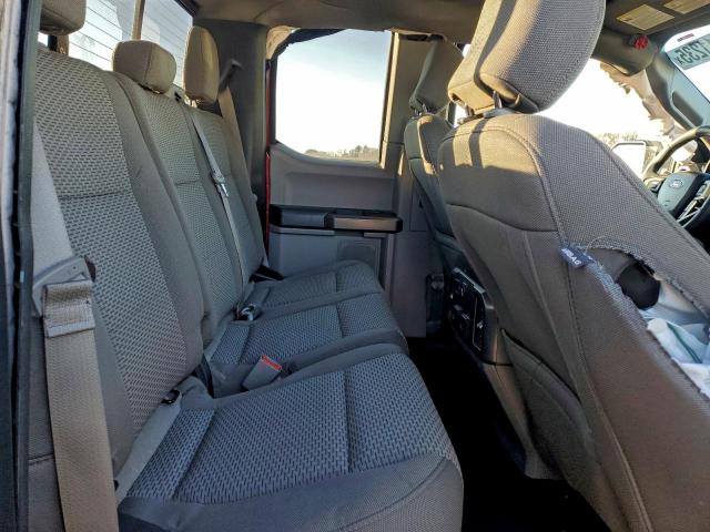 Ford F-150 Super Cab Image 2