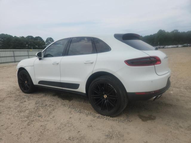 Porsche Macan S Image 9