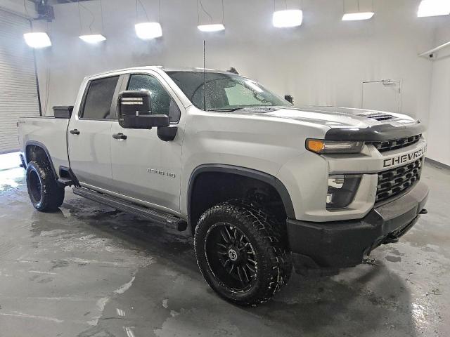 Chevrolet Silverado K2500 Custom Image 2