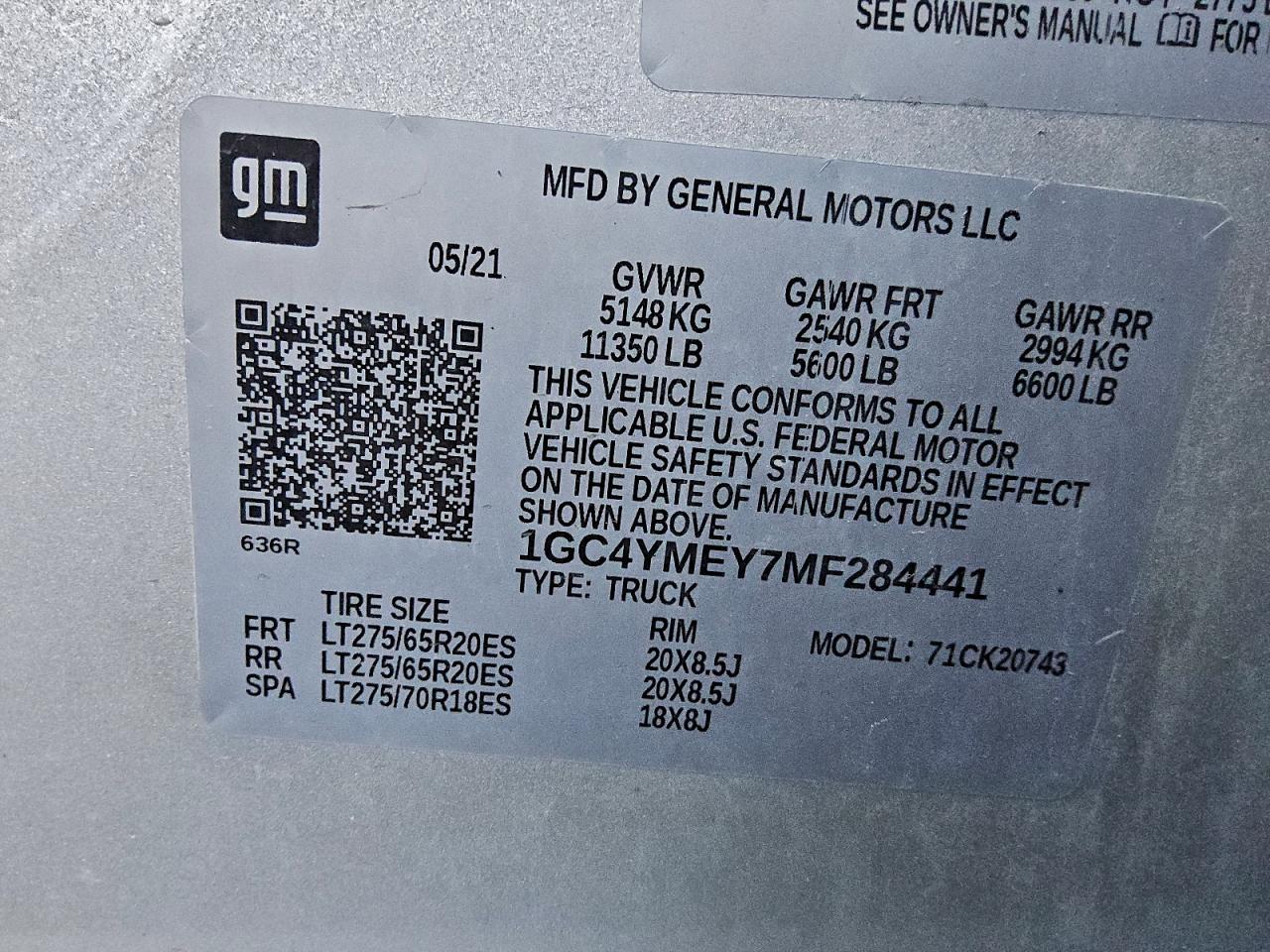 Chevrolet Silverado K2500 Custom Image 10