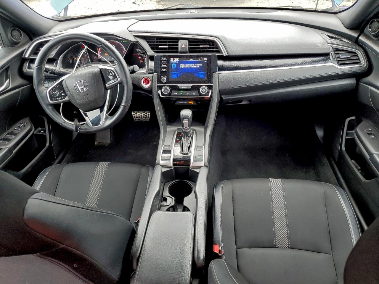 Honda Civic Sport Image 13