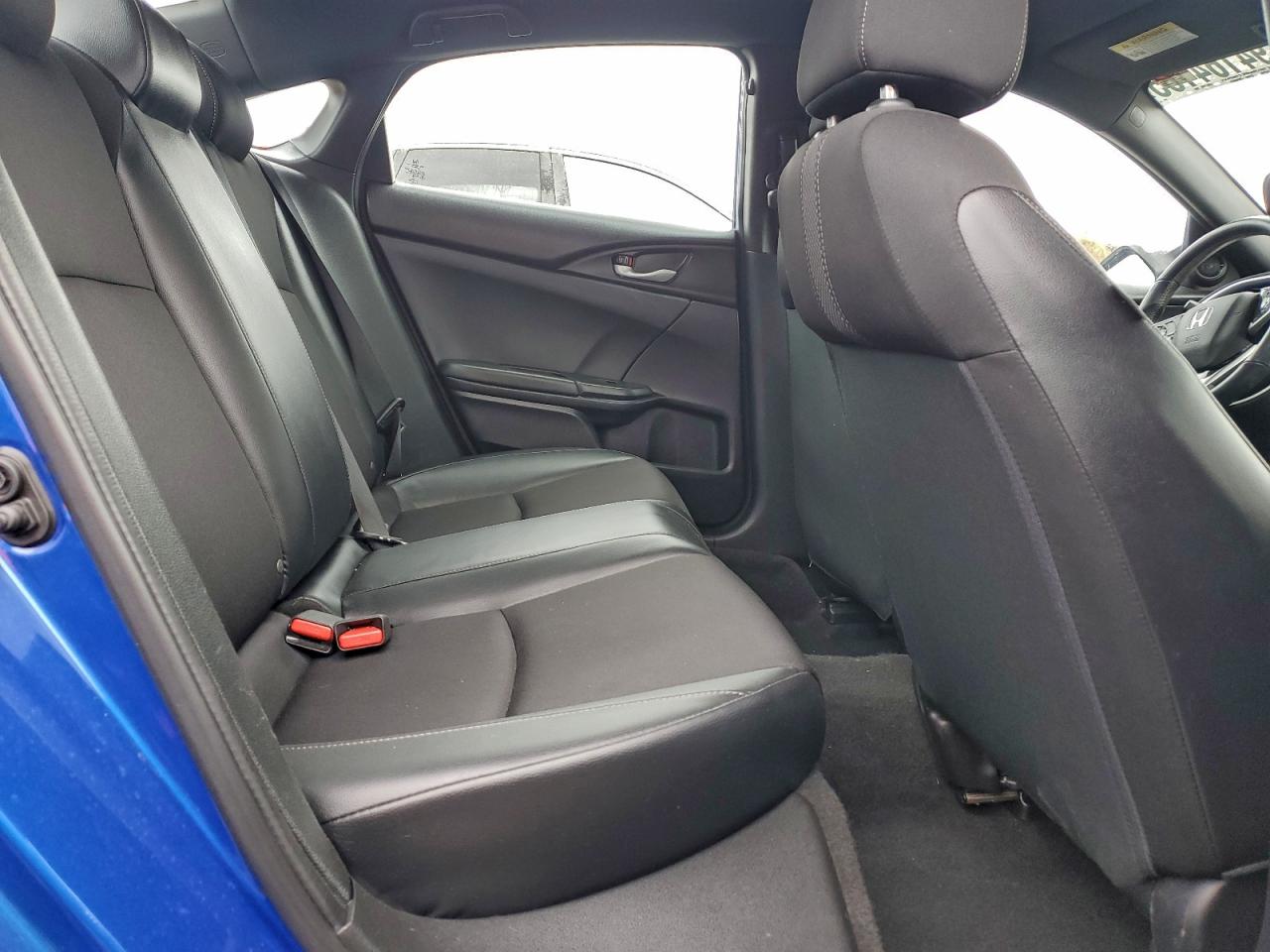 Honda Civic Sport Image 7