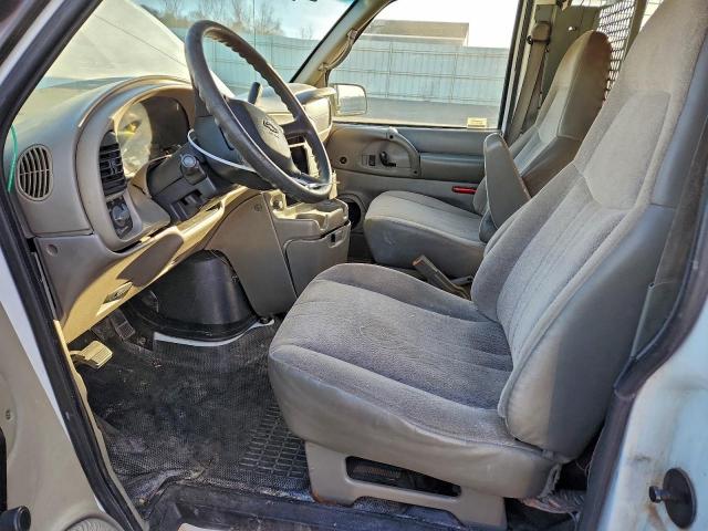 Chevrolet Astro Image 9