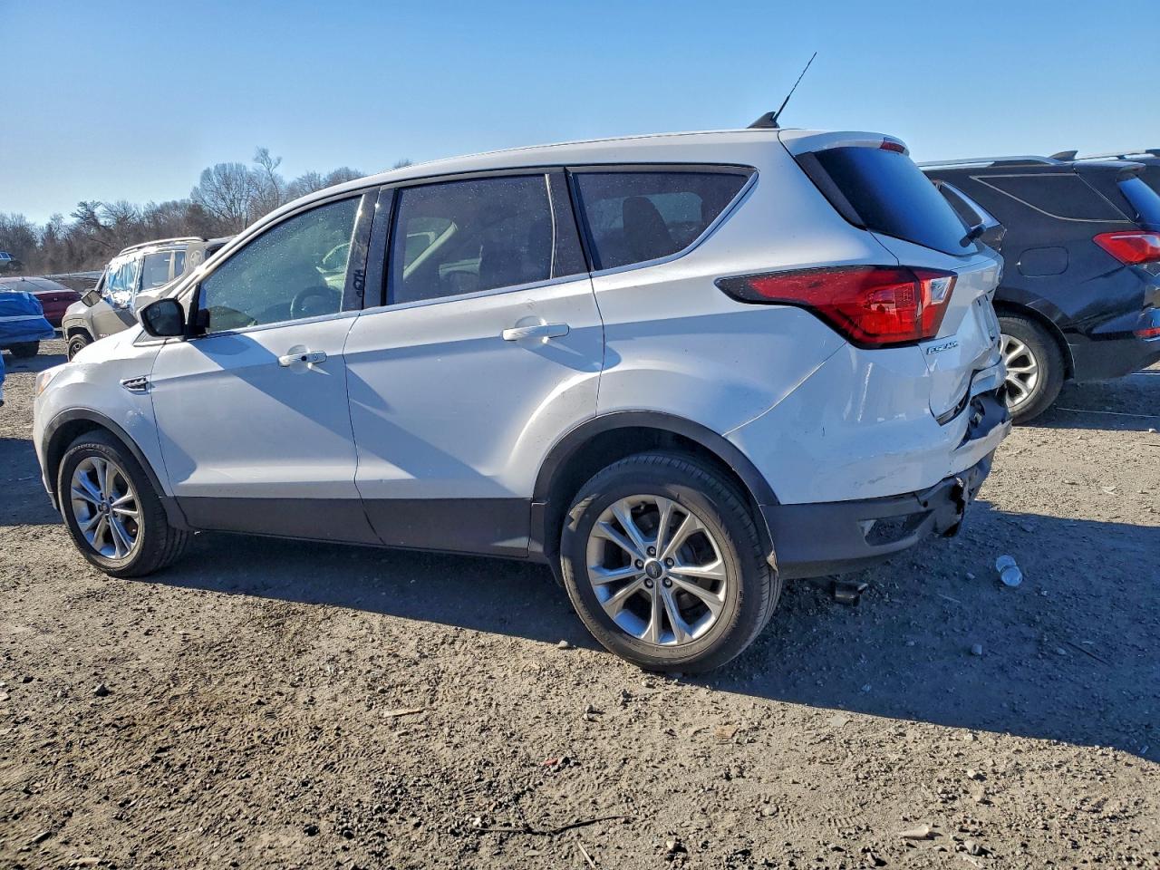 Ford Escape Se Image 9