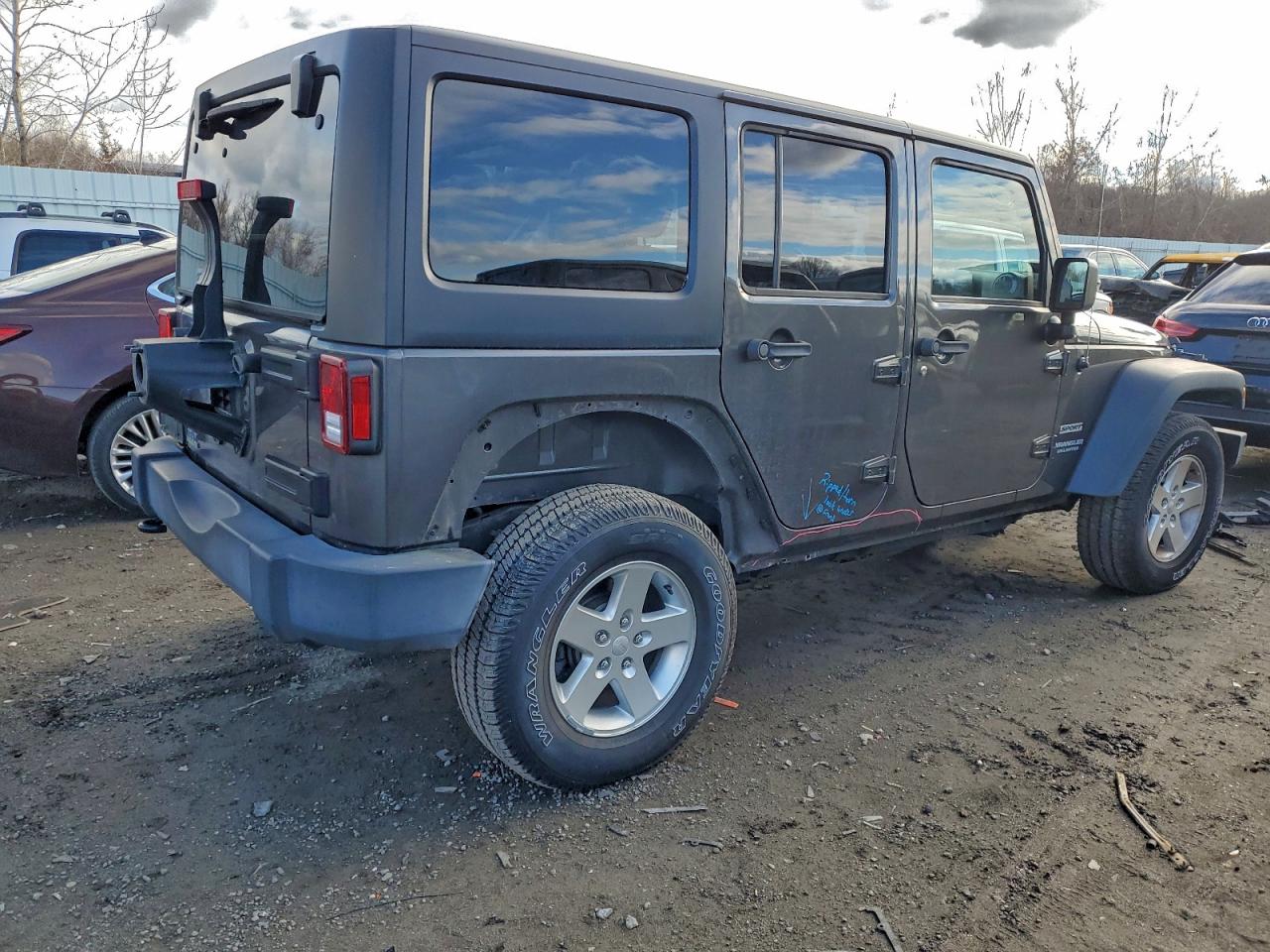 Jeep Wrangler Sport Image 2