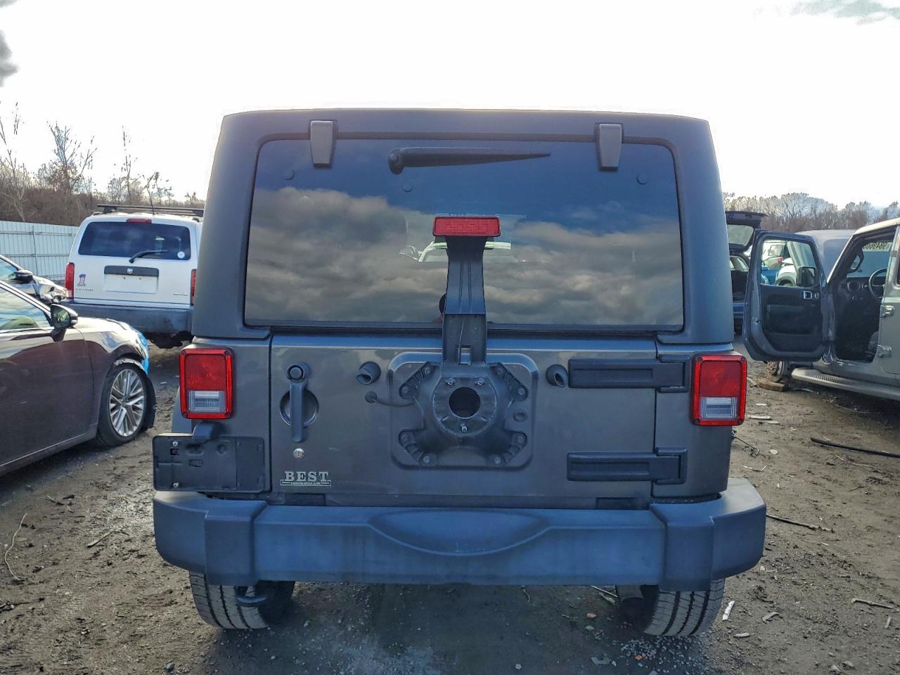 Jeep Wrangler Sport Image 4