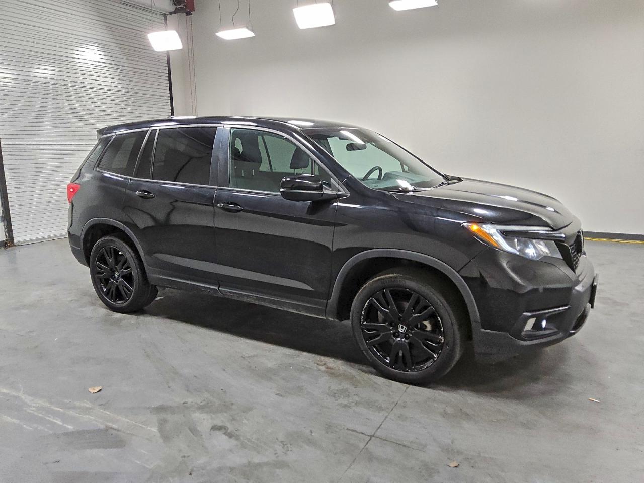 Honda Passport Sport Image 9