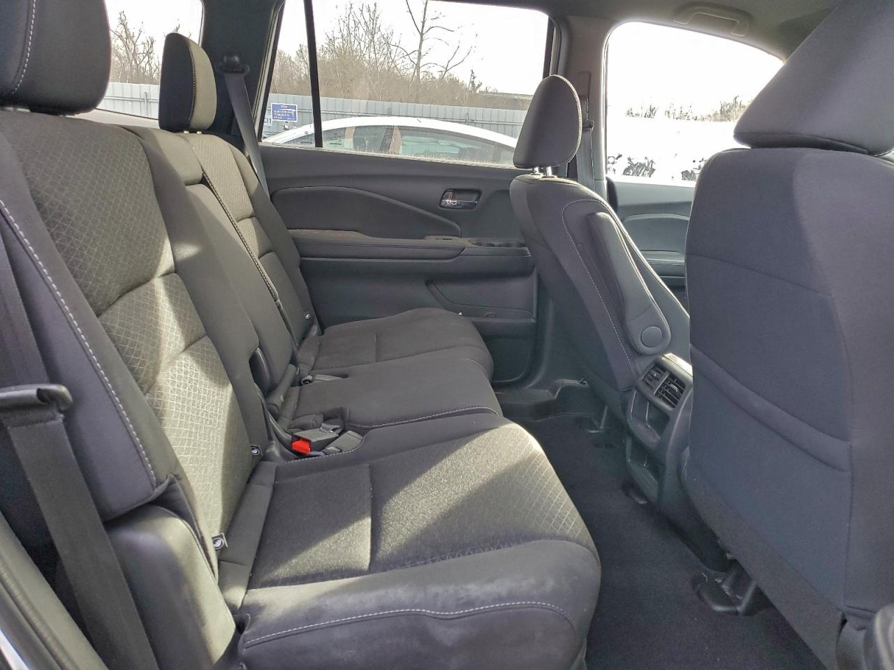 Honda Passport Sport Image 10