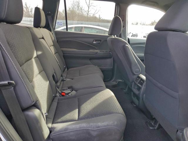 Honda Passport Sport Image 10