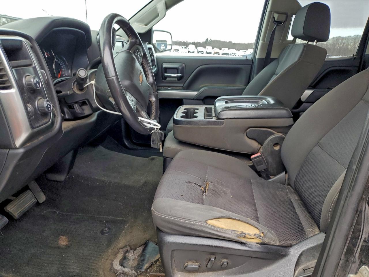 Chevrolet Silverado K1500 Lt Image 4