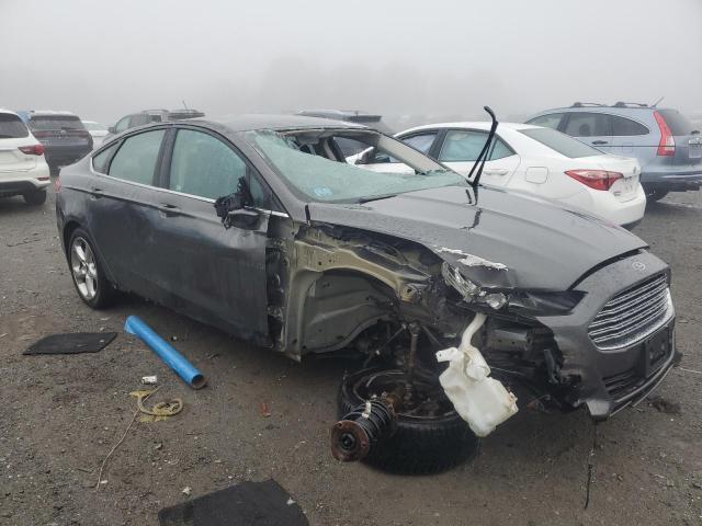 Ford Fusion Se Image 4