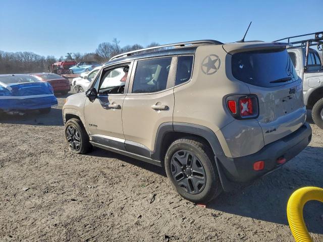 Jeep Renegade Trailhawk Image 5