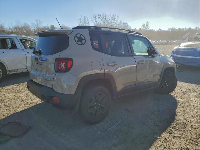 Jeep Renegade Trailhawk Image 2