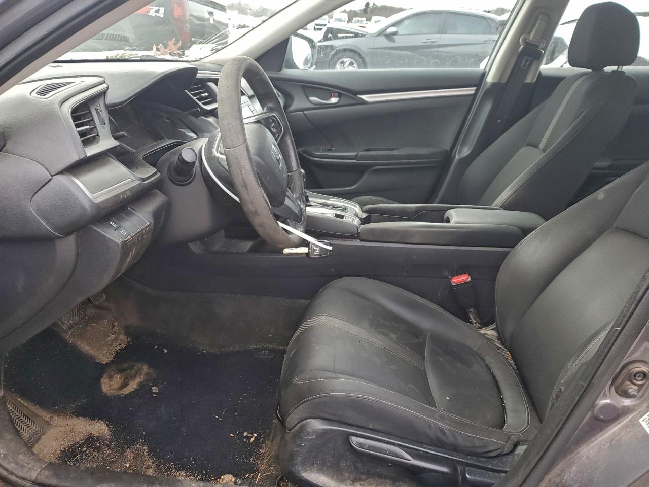 Honda Civic Lx Image 8