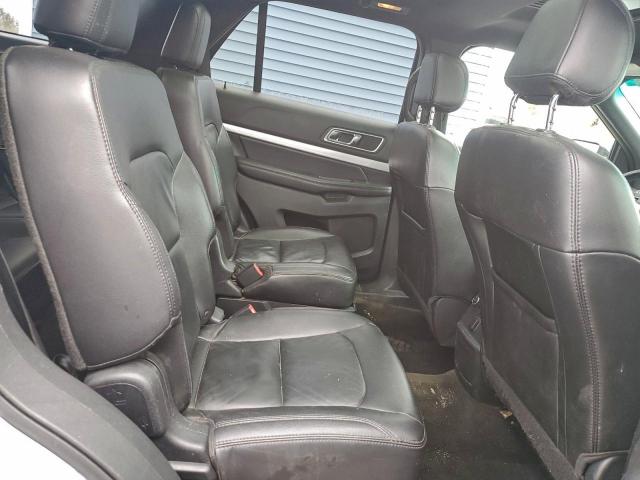 Ford Explorer Xlt Image 6