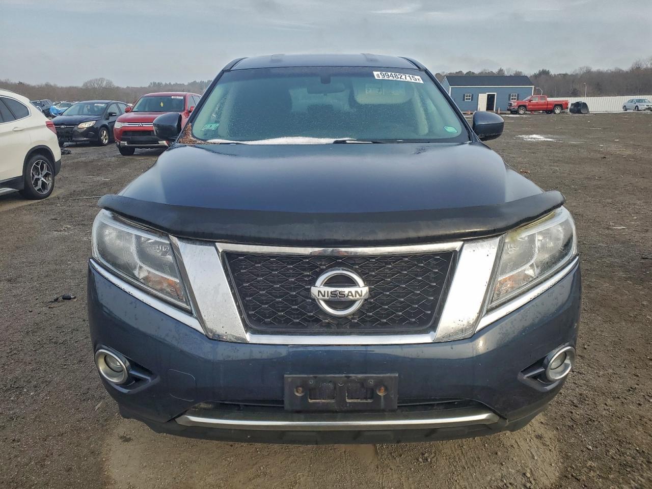 Nissan Pathfinder S Image 8