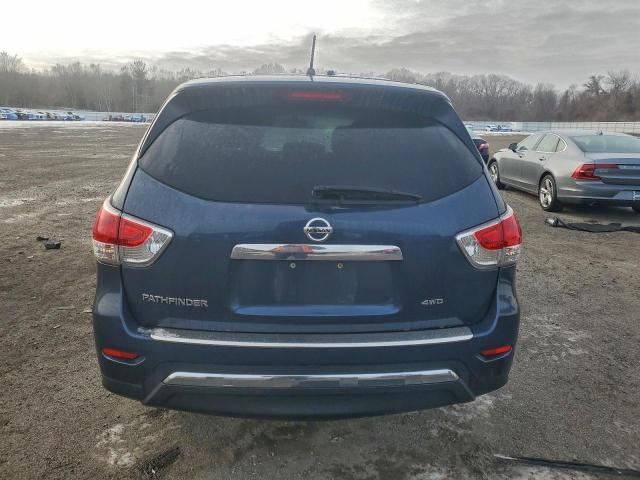 Nissan Pathfinder S Image 11