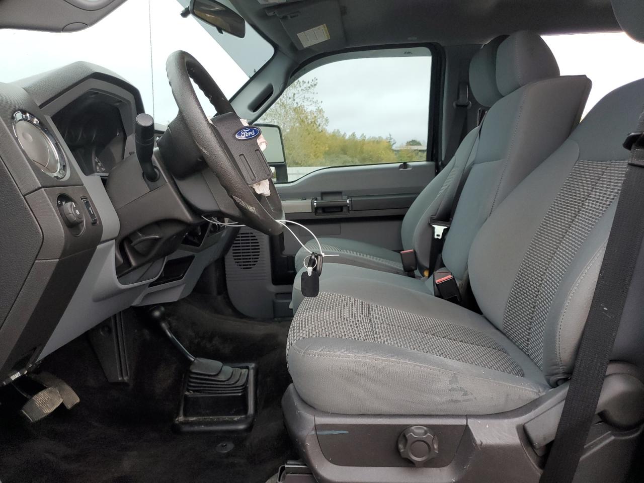 Ford F-250 Super Duty Image 9