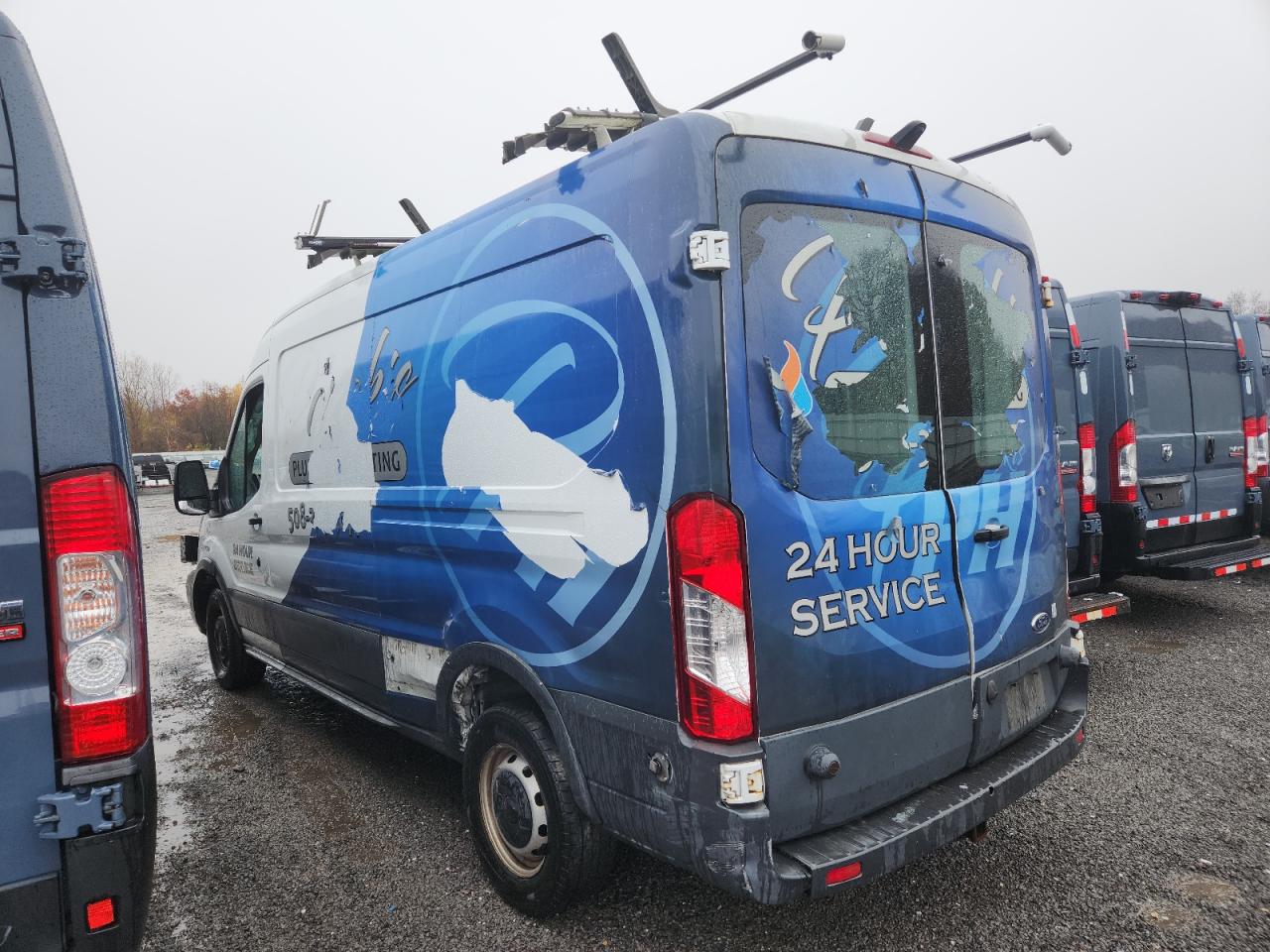 Ford Transit T-250 Image 10