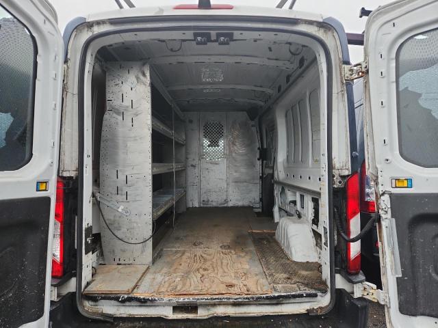 Ford Transit T-250 Image 2
