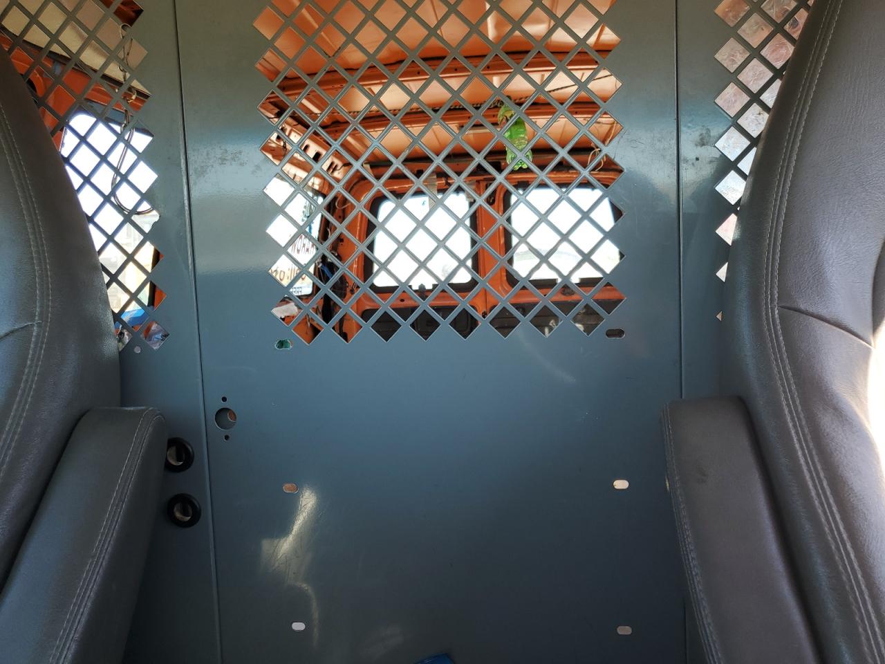 GMC Savana G1500 Image 12