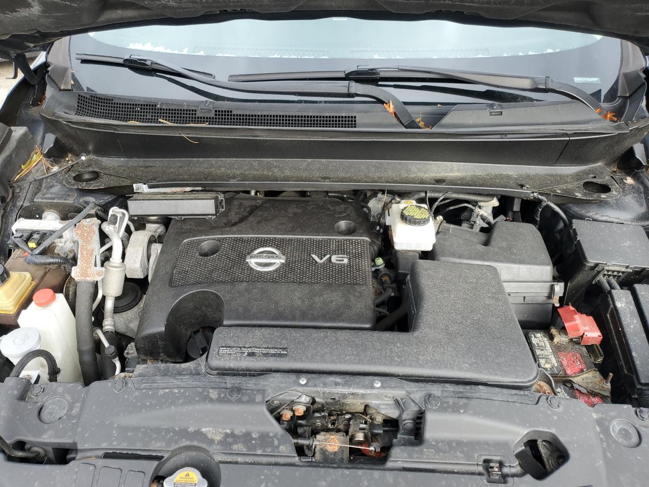 Nissan Pathfinder S Image 10