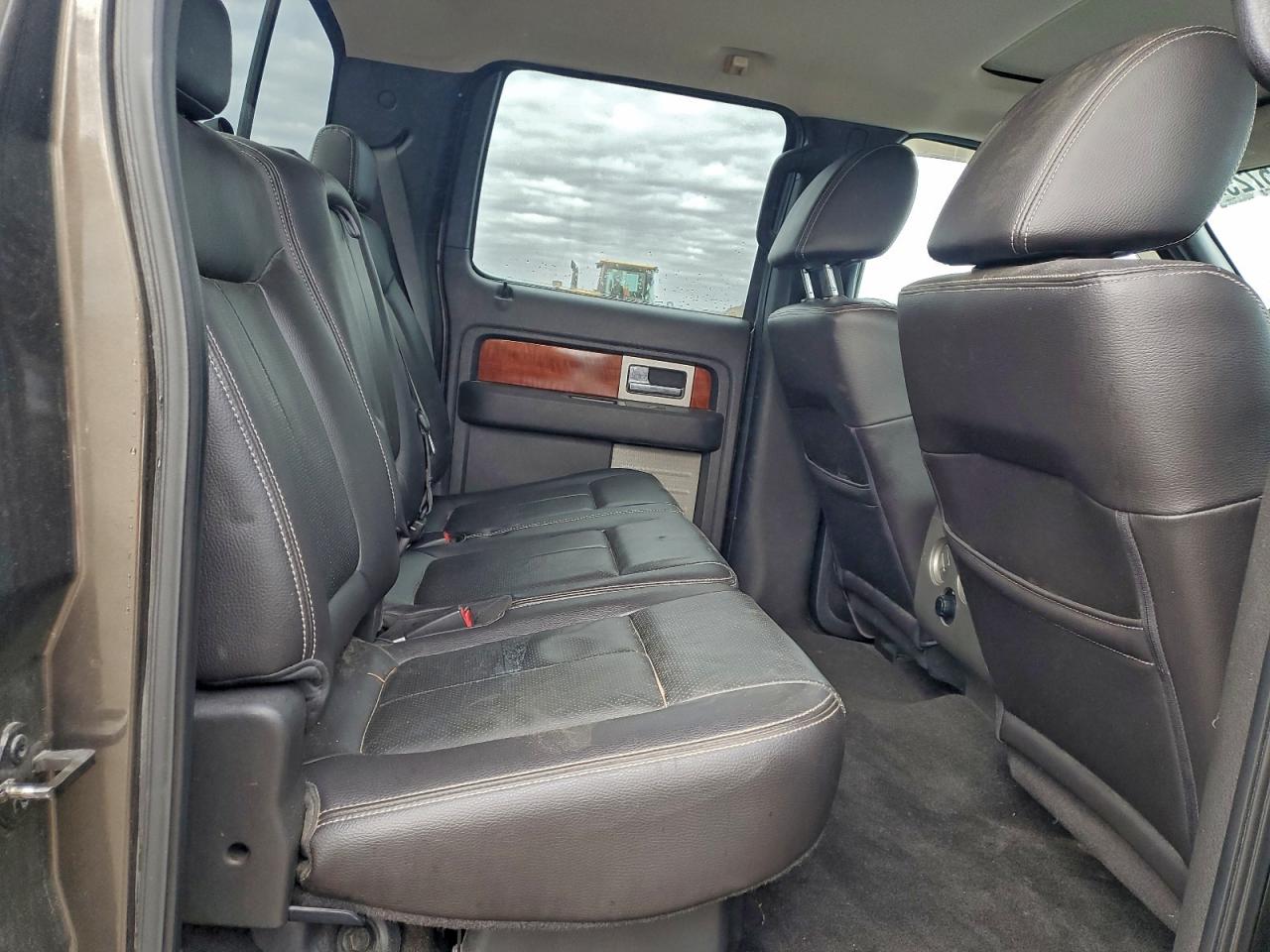 Ford F-150 Supercrew Image 9