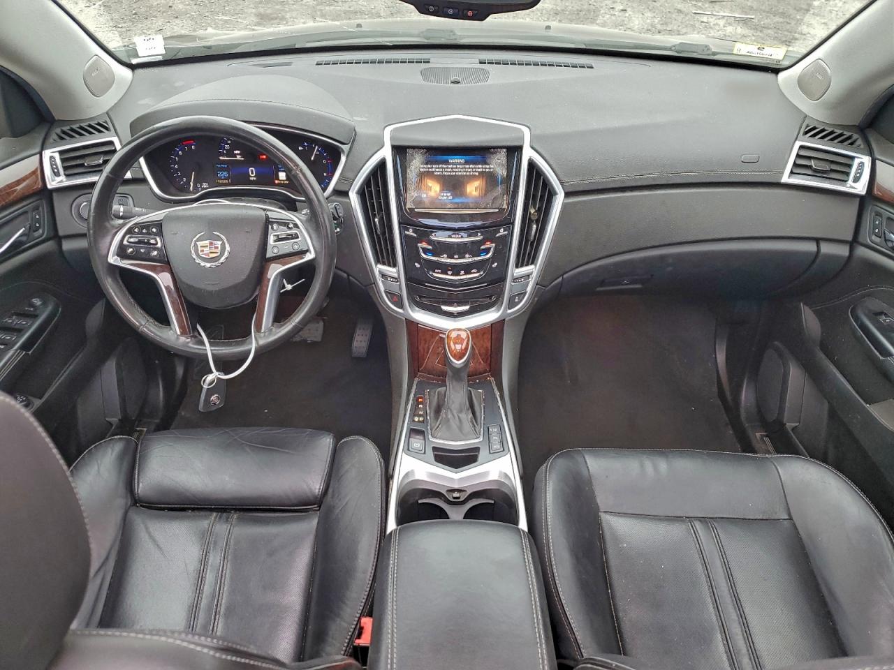 Cadillac SRX Luxury Collection Image 6