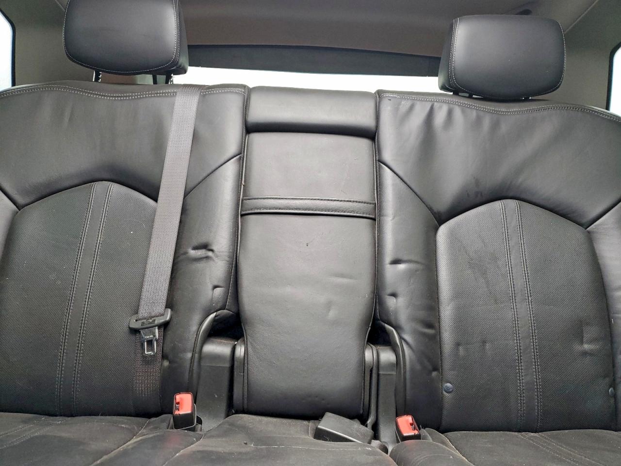 Cadillac SRX Luxury Collection Image 11