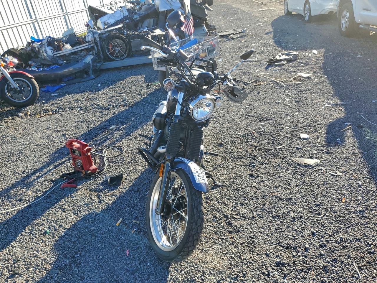 Yamaha Scr950 Image 4