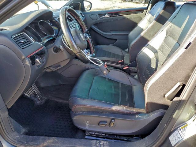 Volkswagen Jetta Gli Image 10