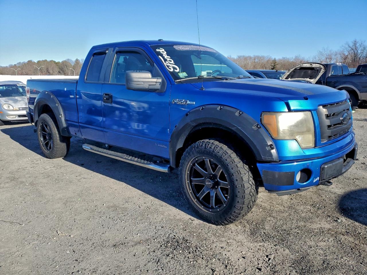 Ford F-150 Super Cab Image 8