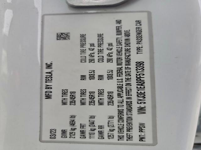 Tesla Model 3 Image 10