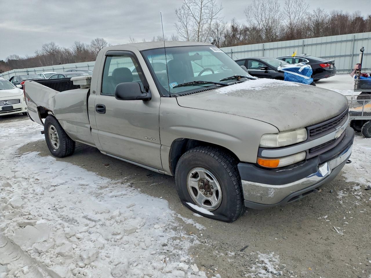 Chevrolet Silverado K1500 Image 5