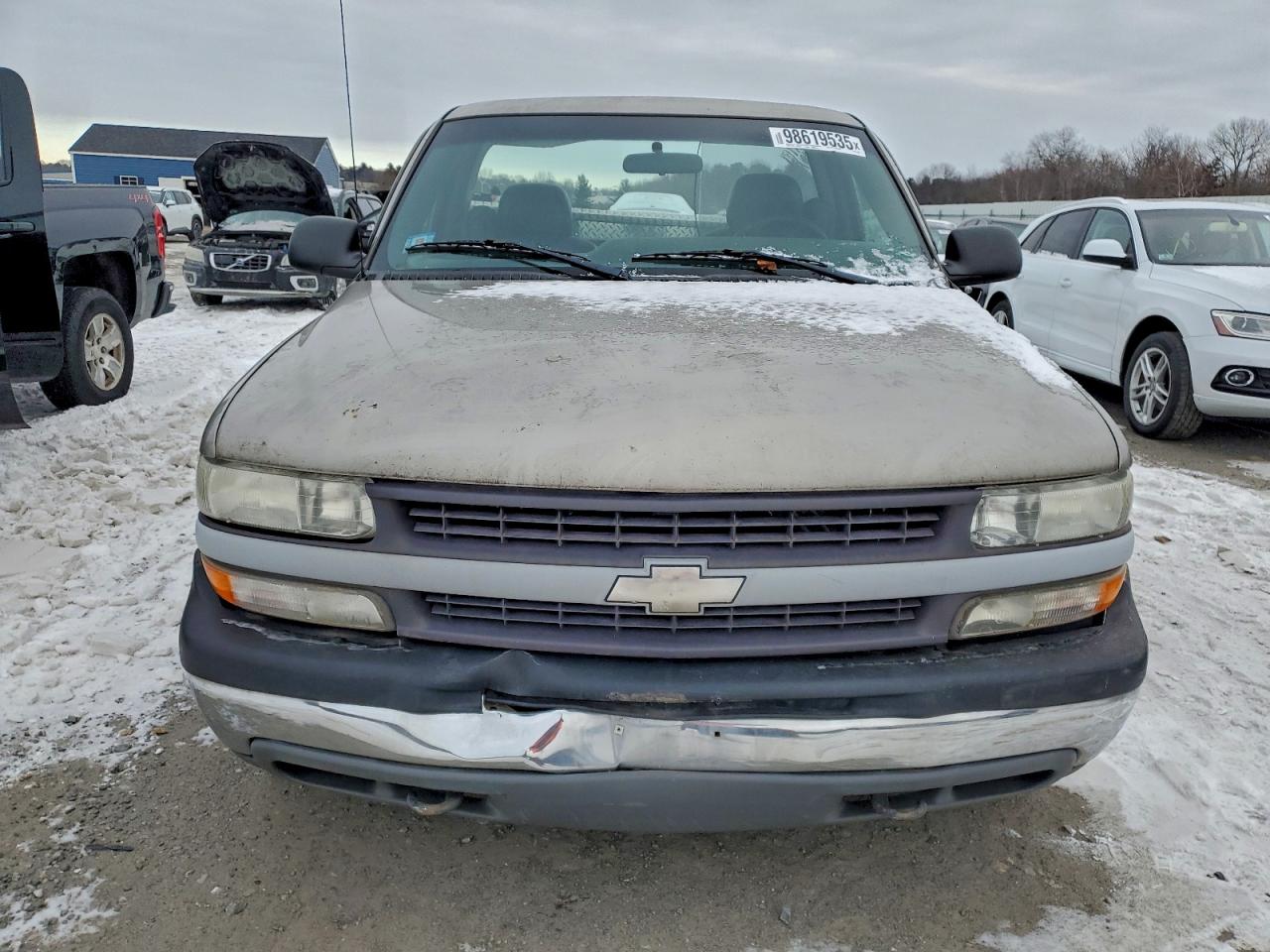 Chevrolet Silverado K1500 Image 11