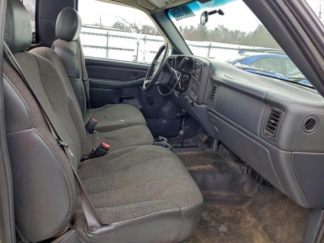 Chevrolet Silverado K1500 Image 7