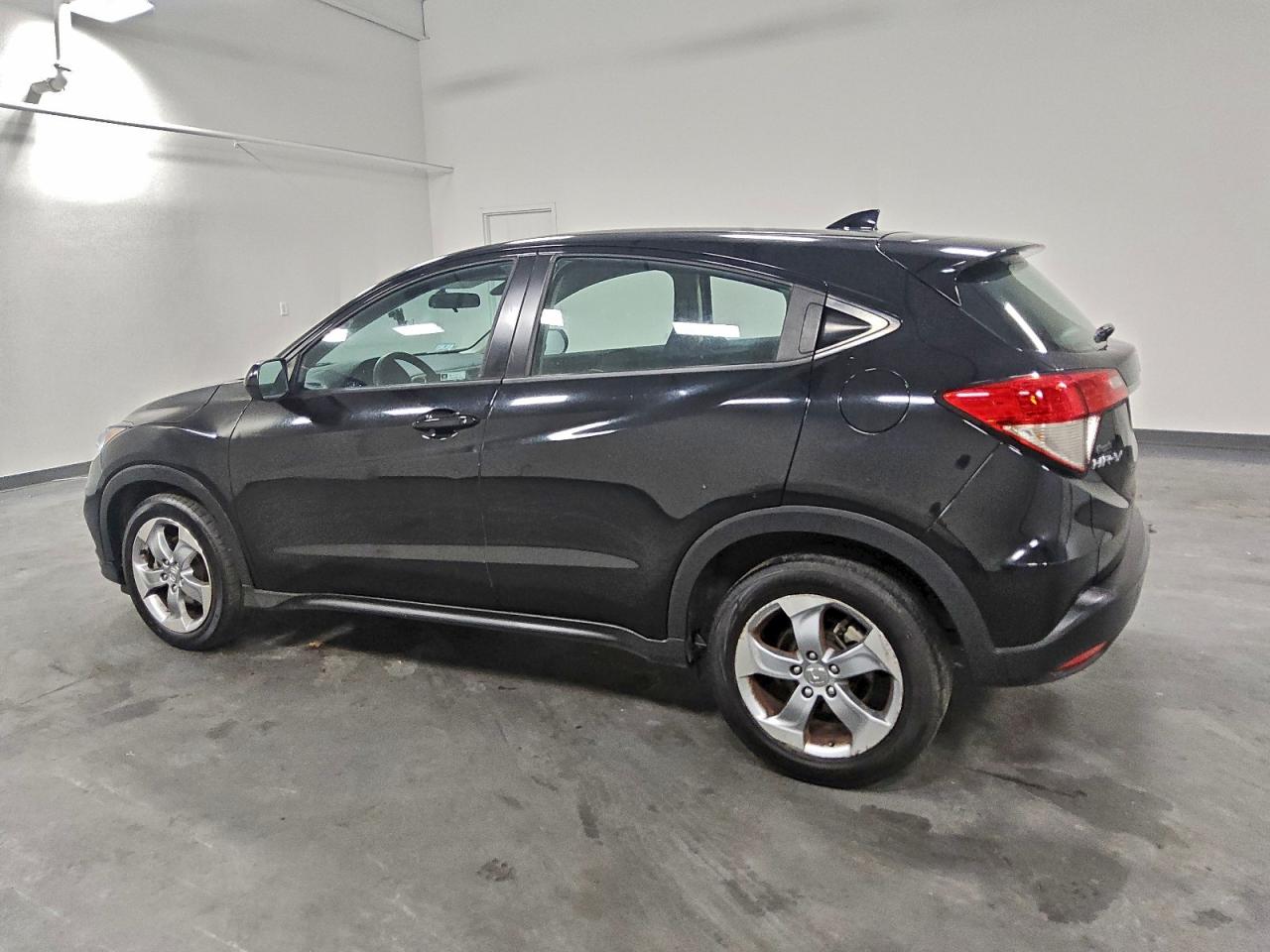 Honda HR-V Lx Image 3