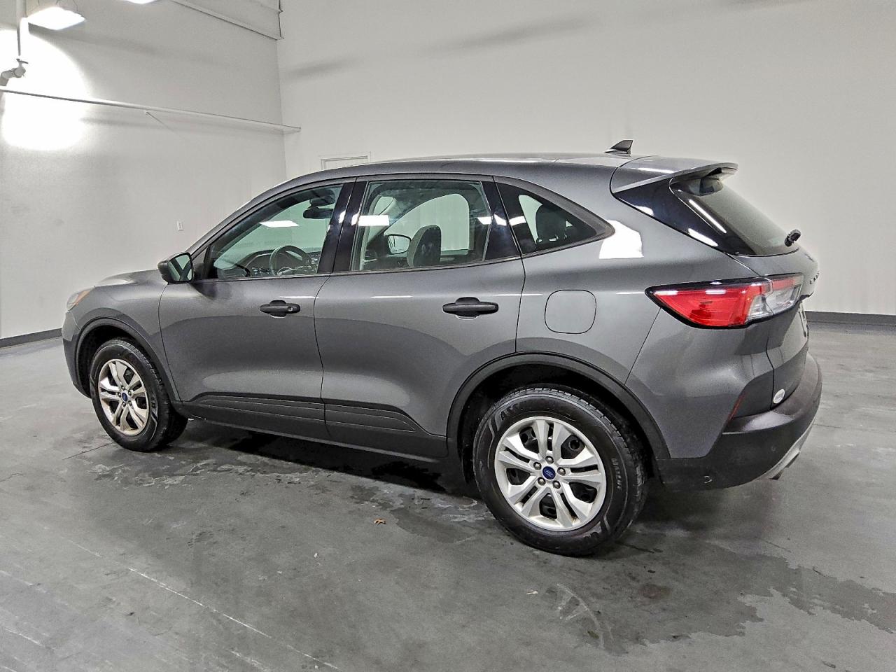 Ford Escape S Image 4