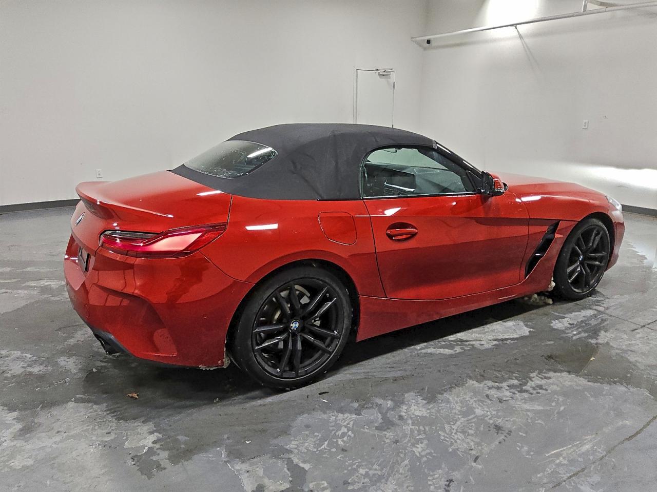 BMW Z Series Sdrive30i Image 10