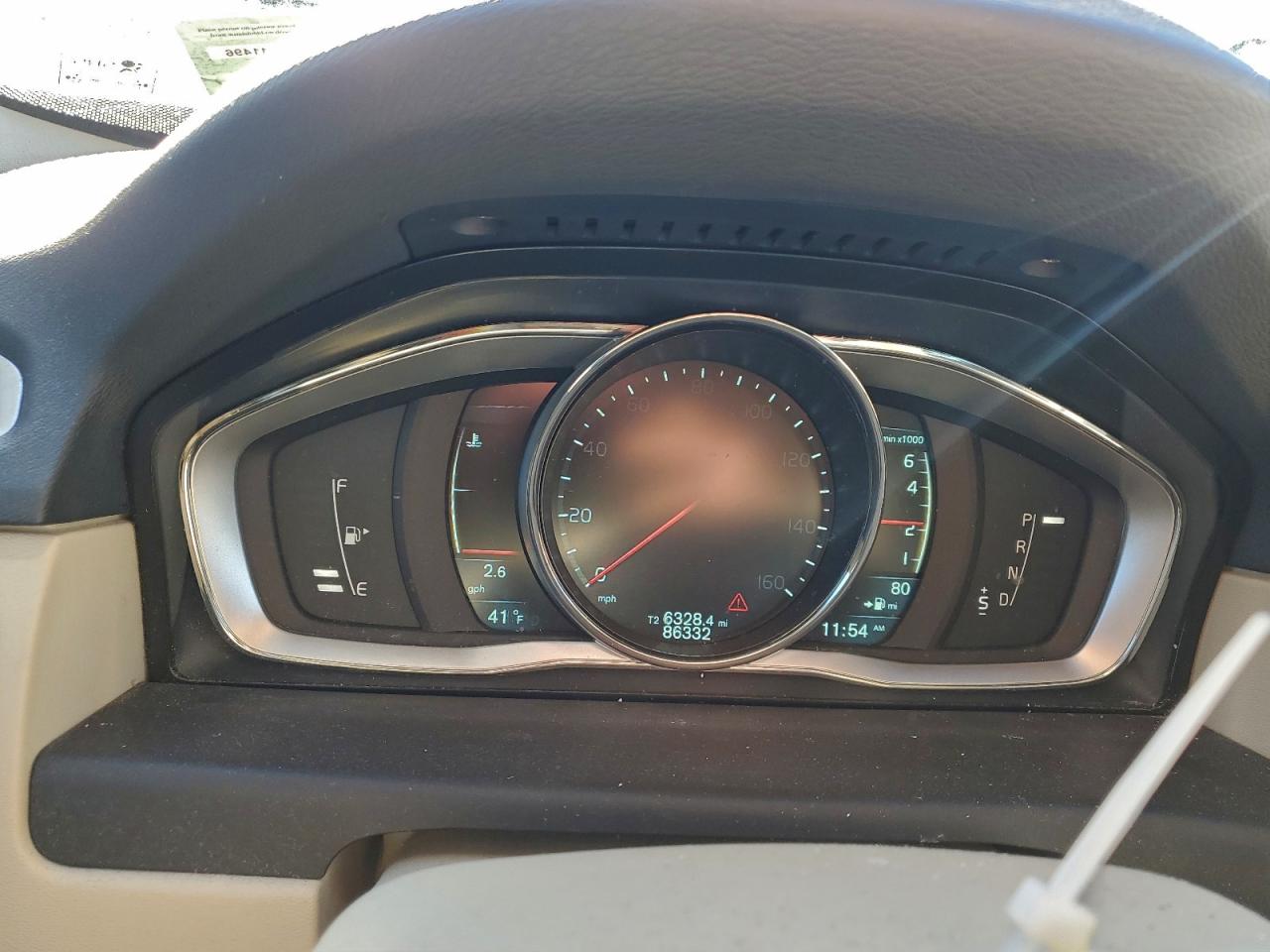 Volvo XC70 3.2 Image 10