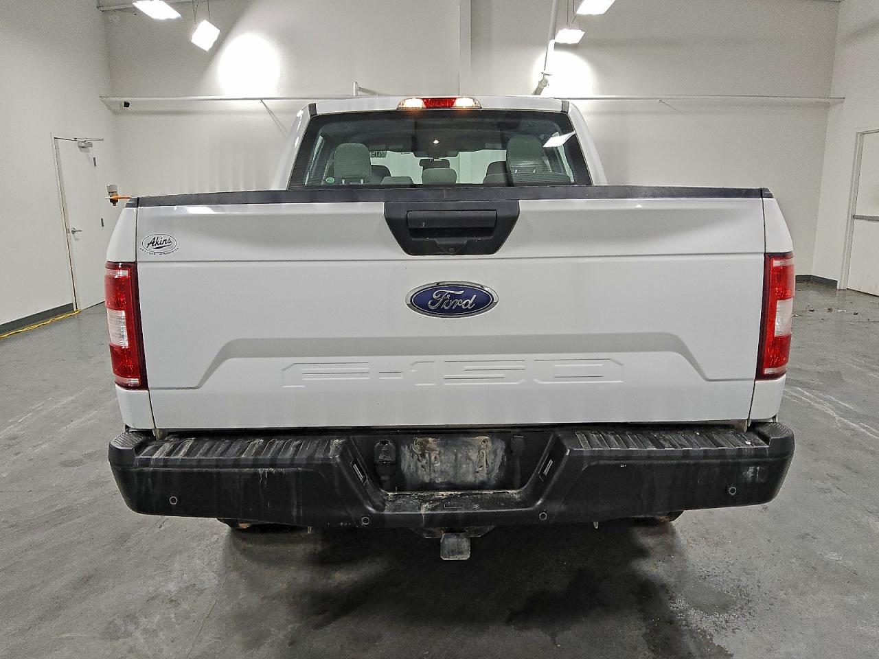 Ford F-150 Supercrew Image 8