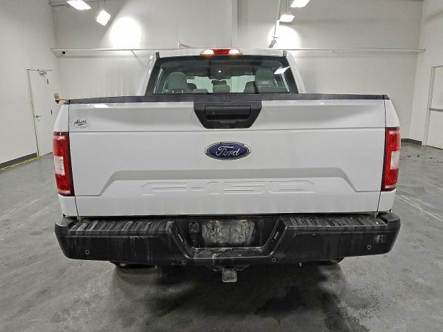Ford F-150 Supercrew Image 8