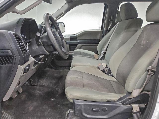 Ford F-150 Supercrew Image 6