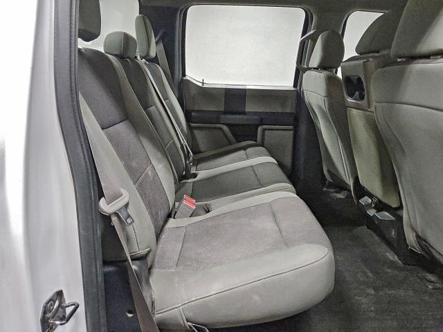 Ford F-150 Supercrew Image 12