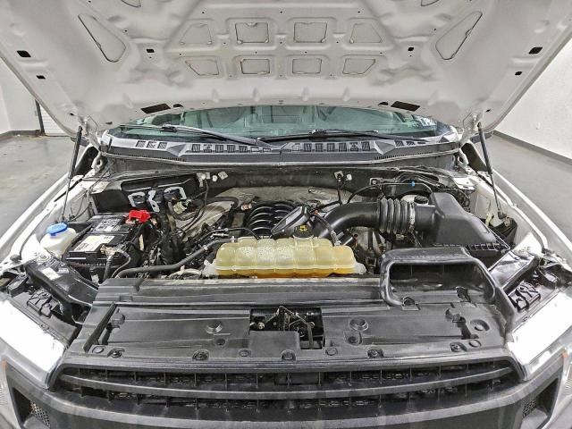 Ford F-150 Supercrew Image 11