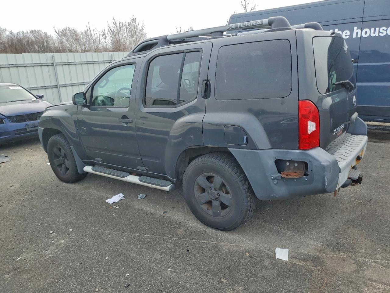 Nissan Xterra X Image 4