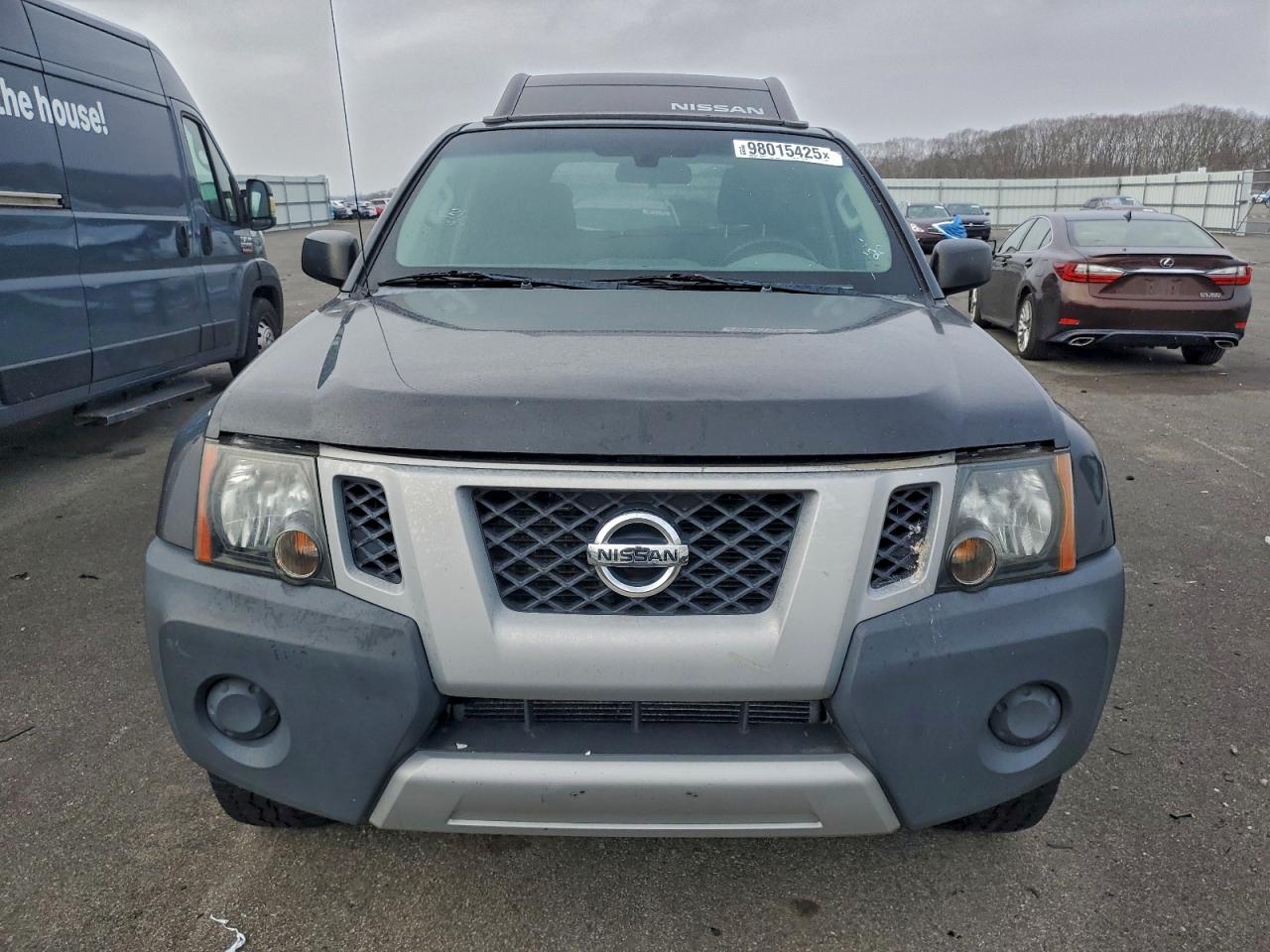 Nissan Xterra X Image 13