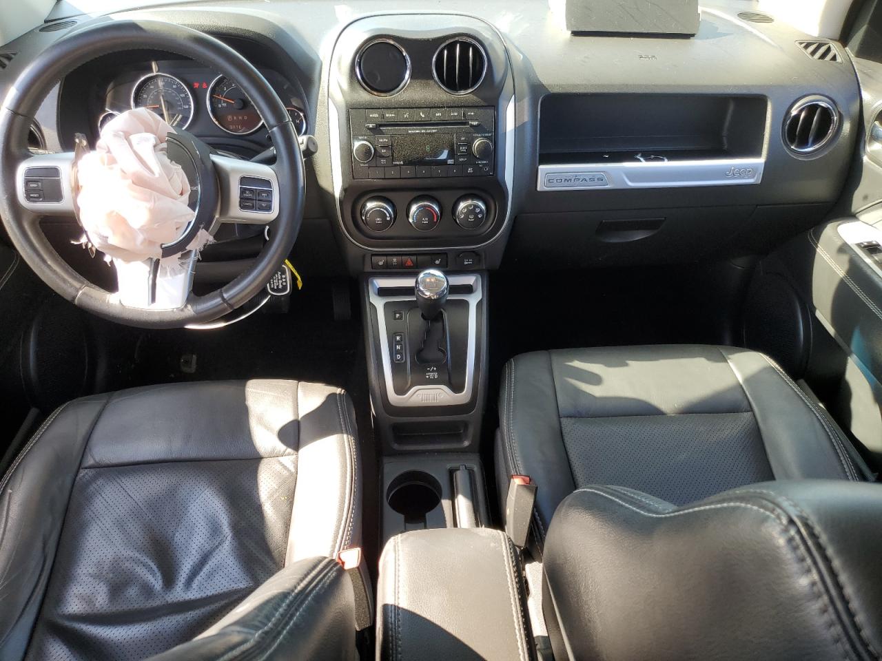 Jeep Compass Latitude Image 11